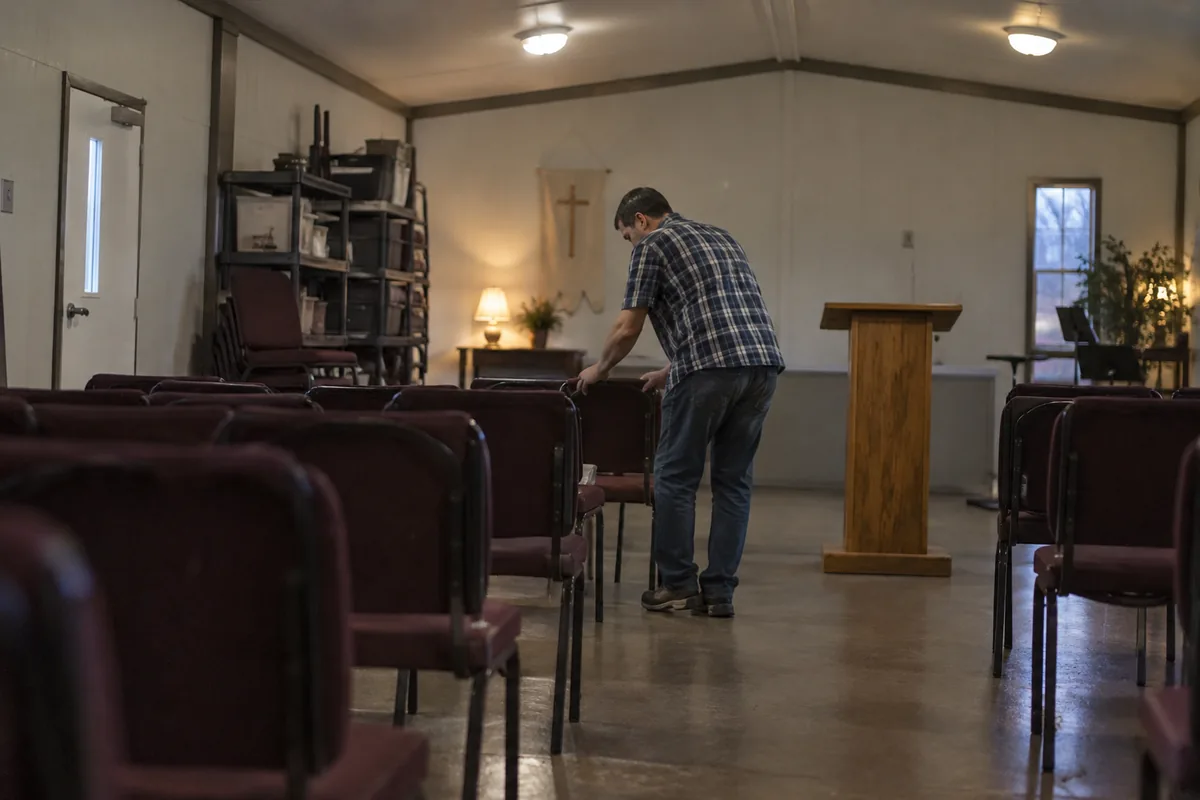 Worship room with flexible seating