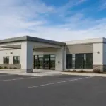 Modular laboratory building with flexible research and testing space